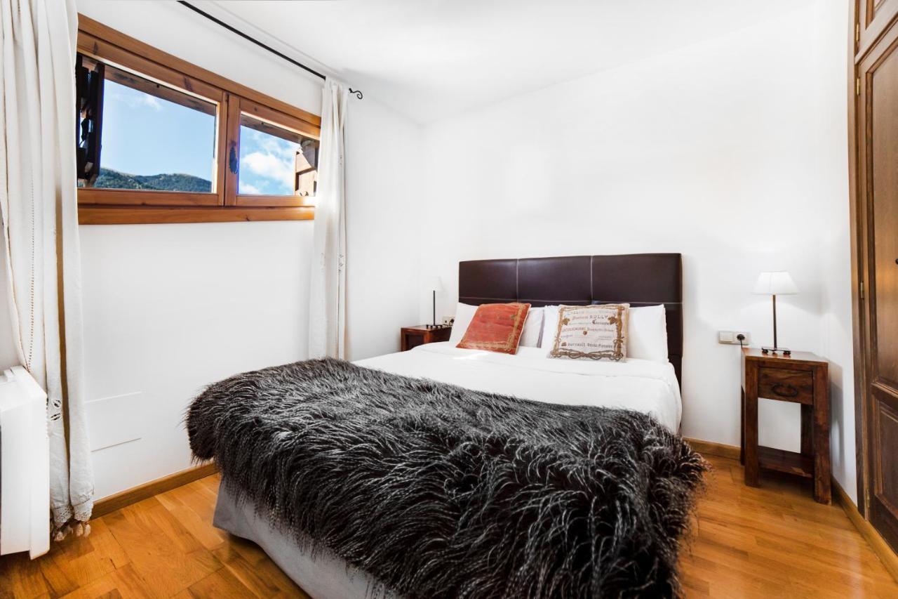 Apartaments Esquirol Ел Тартер Екстериор снимка