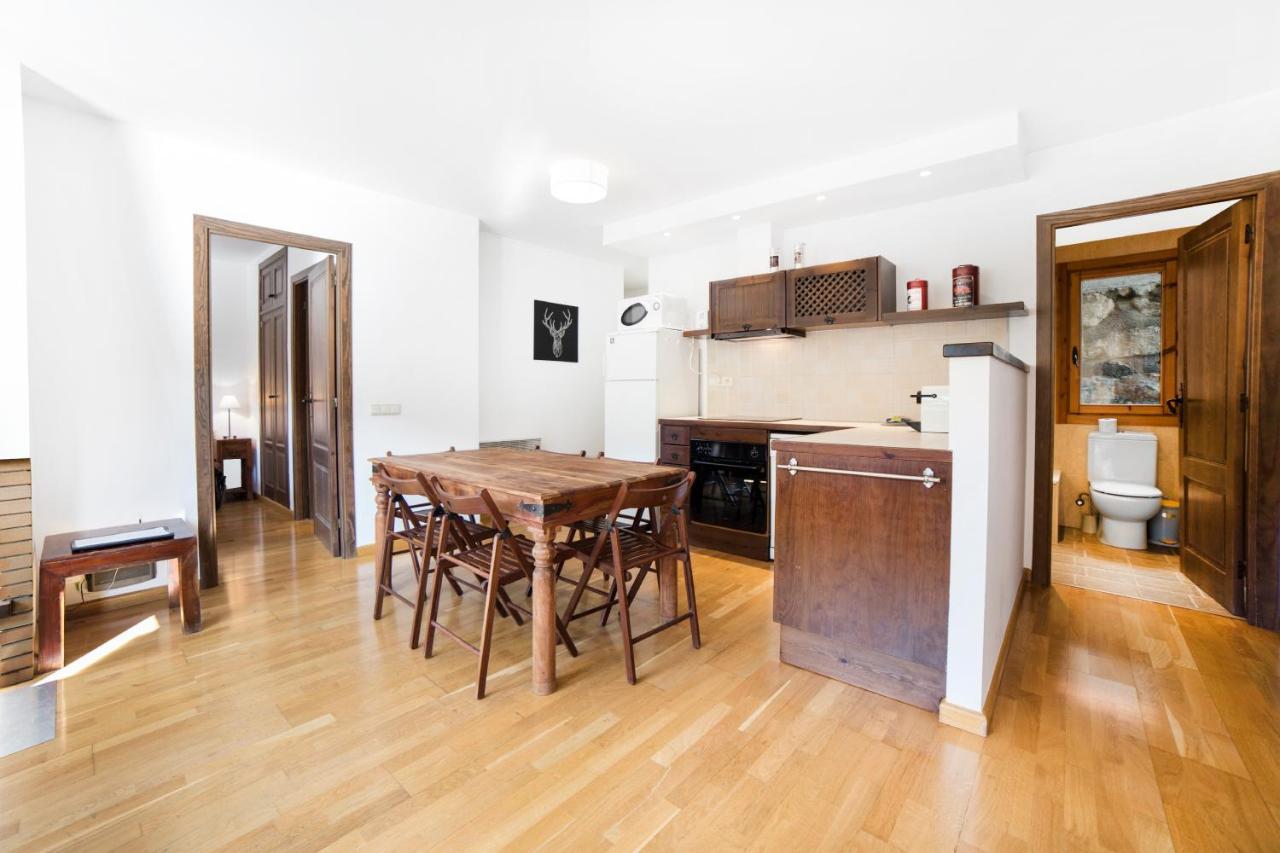 Apartaments Esquirol Ел Тартер Екстериор снимка